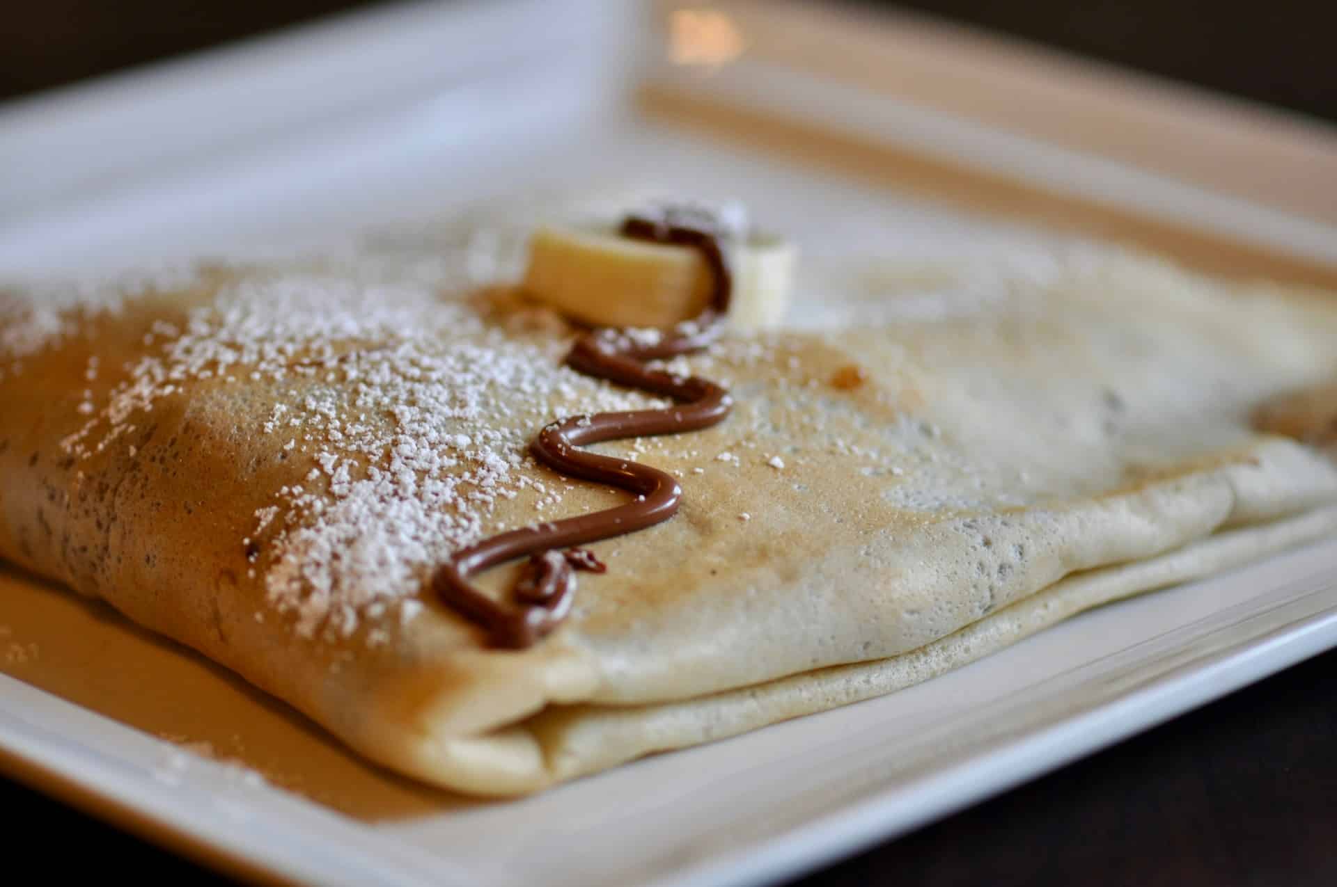 crêpe cannelés